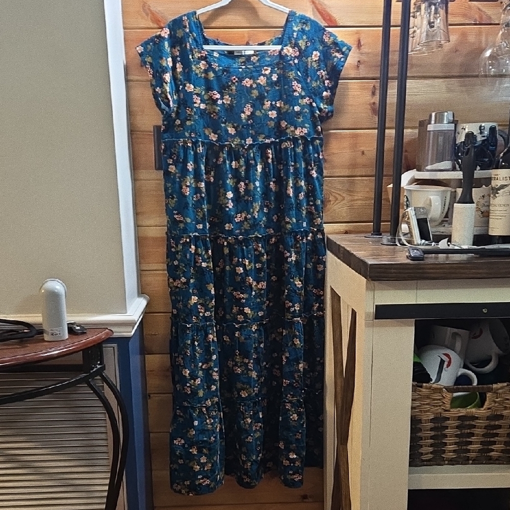 Natural Life Floral Long Maxi Velvet Medium Dress 0287